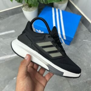 ADIDAS EQT21